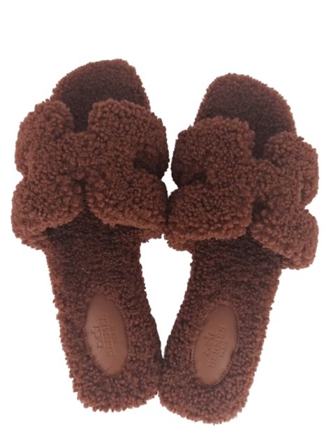 fluffy Hermes sandals